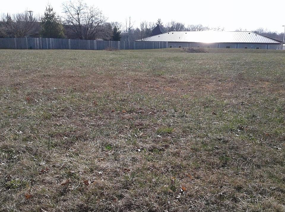1st image of 1100 Peachtree Pl