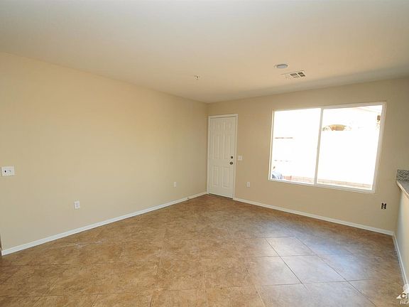 3rd image of 52831 Calle Joyce