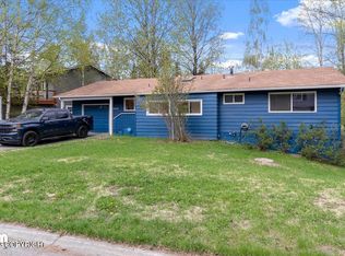 1635 Crescent Dr, Anchorage, AK 99508