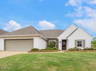 424 Emerald Trl, Brandon, MS 39047