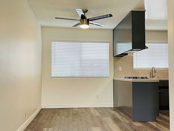 4th image of 5629 Laurel Canyon Blvd #11