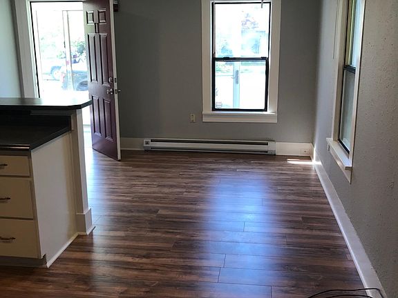 4th image of 8568 Falls Ave SE #1