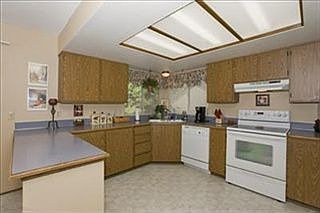 4th image of 8251 Lariat Trl NW