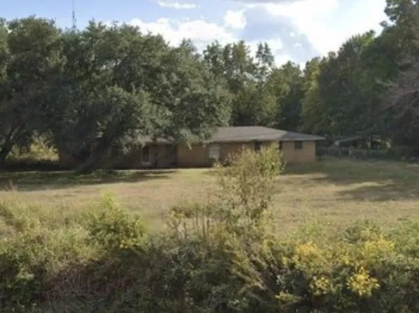 4009 Highway 82 W, Leland, MS 38756