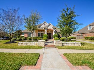 12103 Shorelands Rd, Cypress, TX 77433