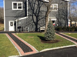 56 Westchester Ave, Pound Ridge, NY 10576