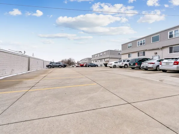 Leavitt Park Apartments - Waterloo, IA, 1008 Leavitt St #2B-1Ba-700Sqft, Waterloo, IA 50702