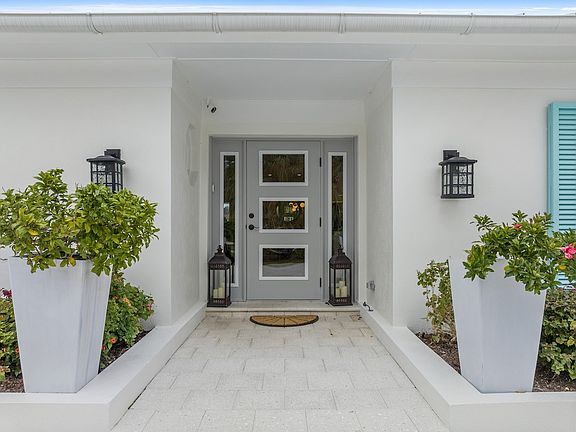 5th image of 4616 Pebble Bay S