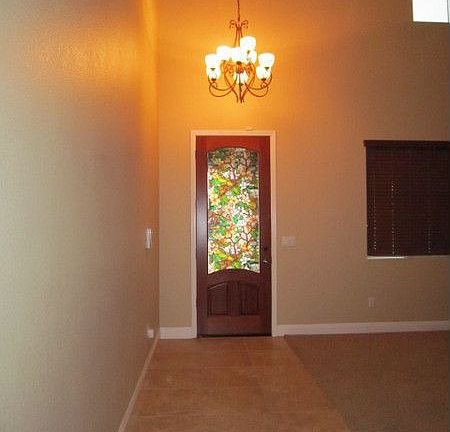 2nd image of 1082 Ashford Ln
