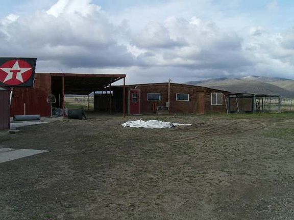 2nd image of 717 825th Highway 395 E