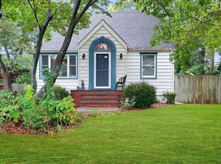 148 Melville Rd, Huntington Station, NY 11746