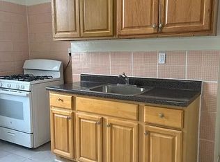150 Orchard St #2N, Yonkers, NY 10703