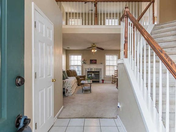 4th image of 2216 Rawlings Ct