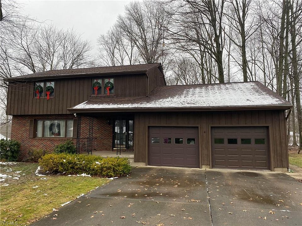1st image of 9031 Cain Dr NE