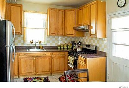 5th image of 4332 Gunther Ave