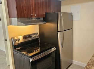 401 SE 20th St #1, Fort Lauderdale, FL 33316