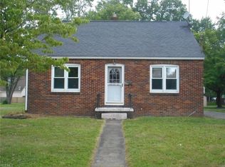 494 N St NW, Warren, OH 44483