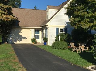 23 Wetherburn Dr, Downingtown, PA 19335