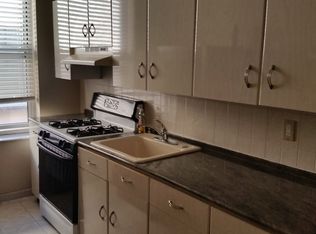 2222 E 7th St APT 2F, Brooklyn, NY 11223