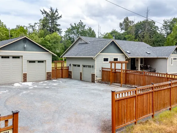 35604 Military Road S, Auburn, WA 98001