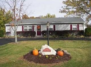 1st image of 2922 Jerome Dr