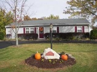 2922 Jerome Dr, Houston, OH 45333