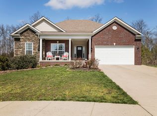 702 Linde Ct, La Grange, KY 40031
