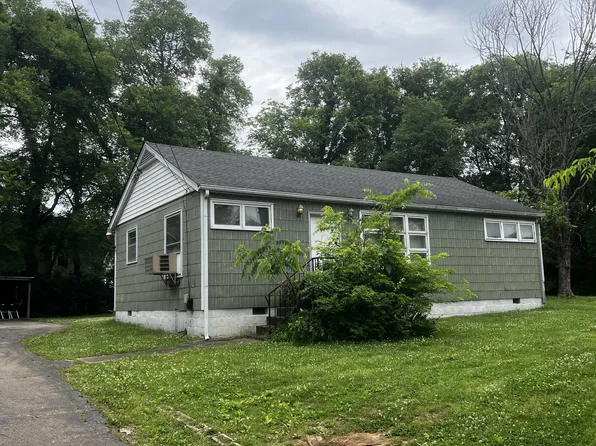 6110B Freedom Dr, Nashville, TN 37209