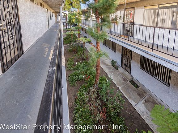 4th image of 14428 Cerise Ave #2