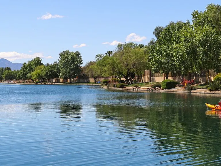 Rancho Sahuarita Lake kyaking, water events and fishing all in your backyard.