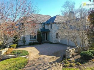 2504 W 102nd St, Leawood, KS 66206