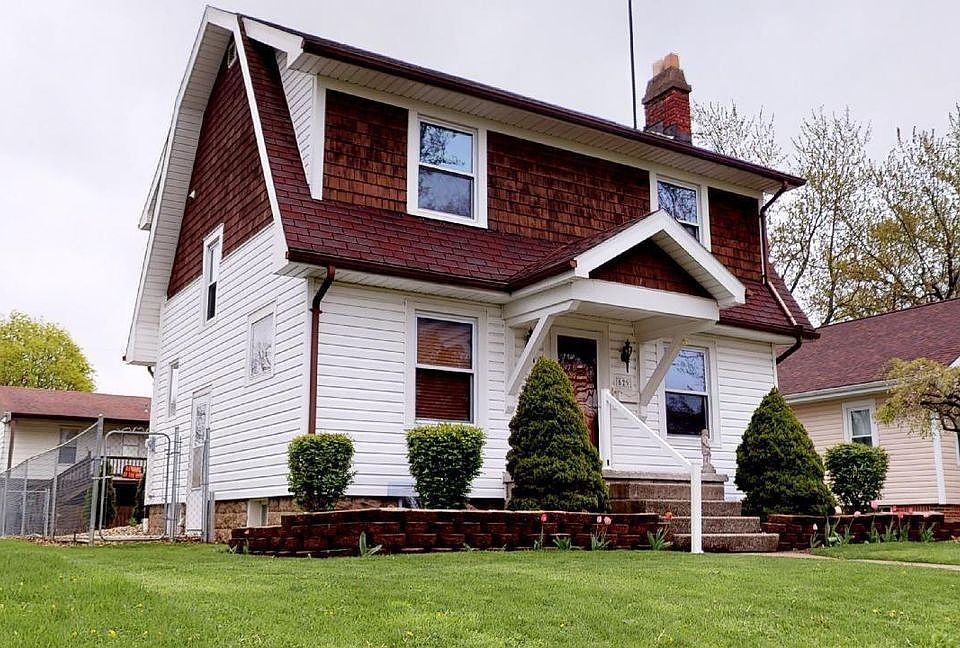1st image of 629 Maplewood St