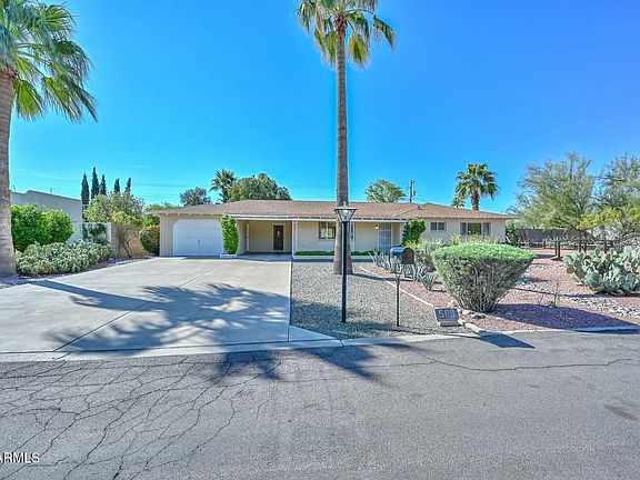 2nd image of 5811 E EDGEMONT Avenue