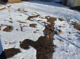 309 N 3rd St, Clinton, IA 52732