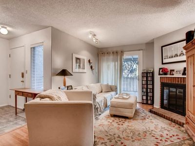5300 E Cherry Creek South Dr APT 1224, Denver, CO, 80246