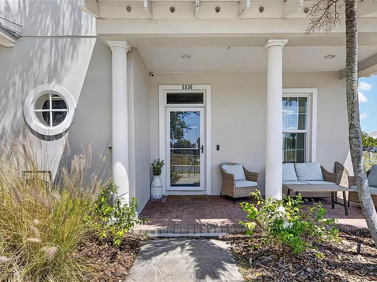 5536 Luminar Pointe Ln — Photo 6