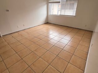358 Leslie Way #1-27, Los Angeles, CA 90042
