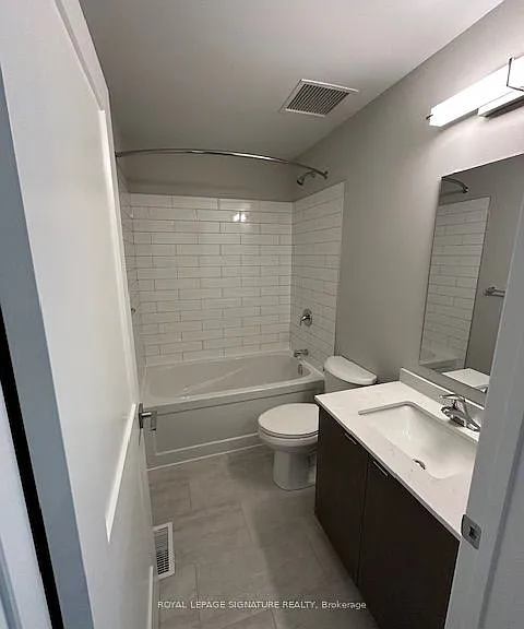708 Woolwich St #205 — Photo 5