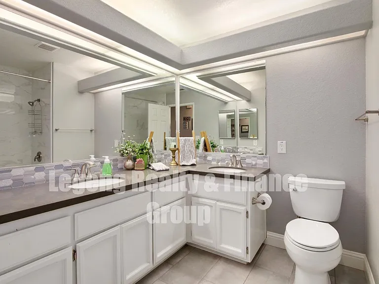 4121 Marseille Ct — Photo 18