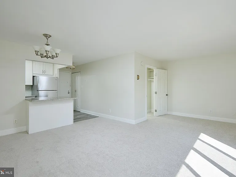 3100 S Manchester St #635 — Photo 10