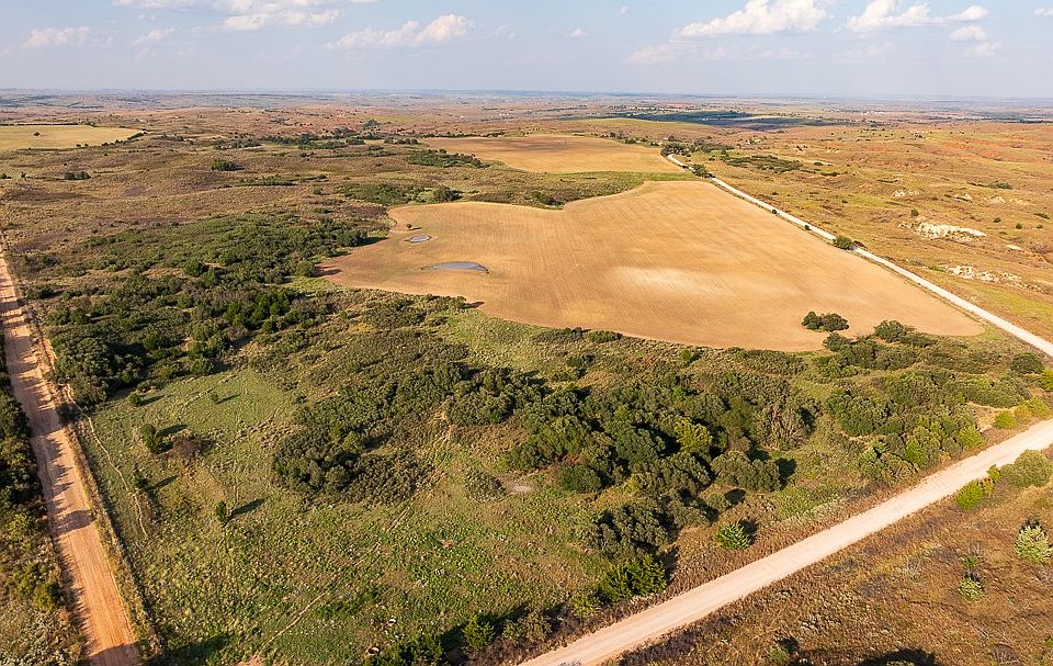 1st image of TRACT 2 E County Road 385