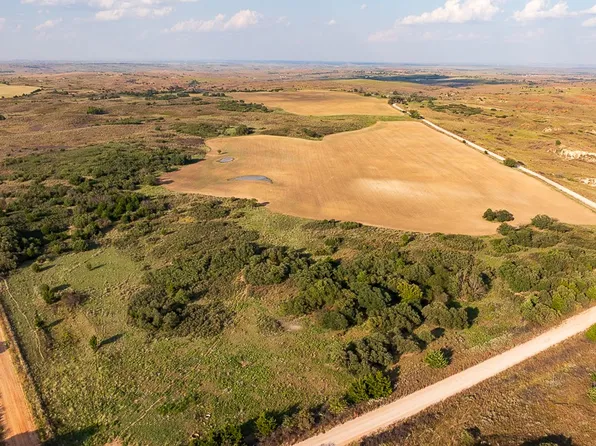 TRACT 2 E County Road 385, Mooreland, OK 73852