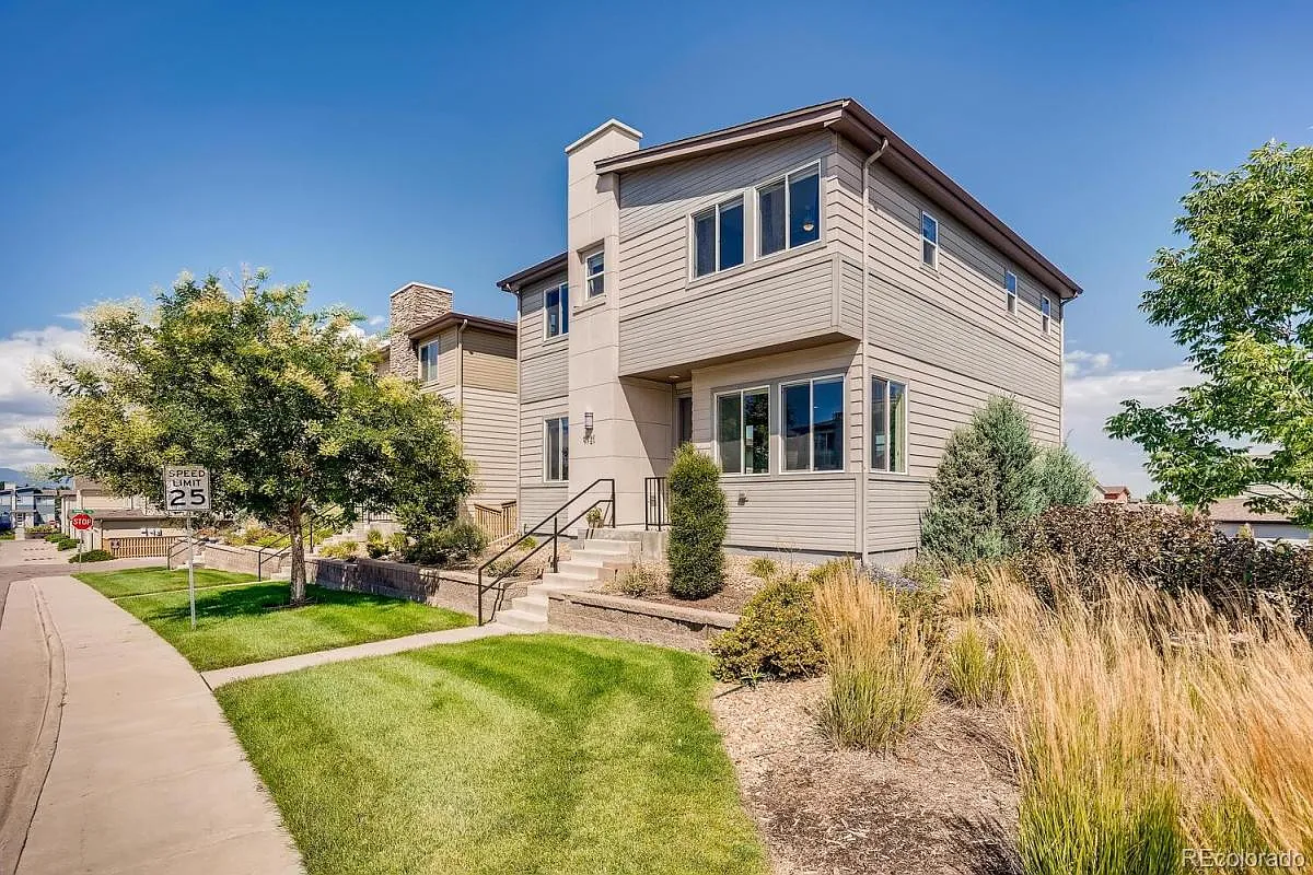 Beautiful home in HR — Photo 1