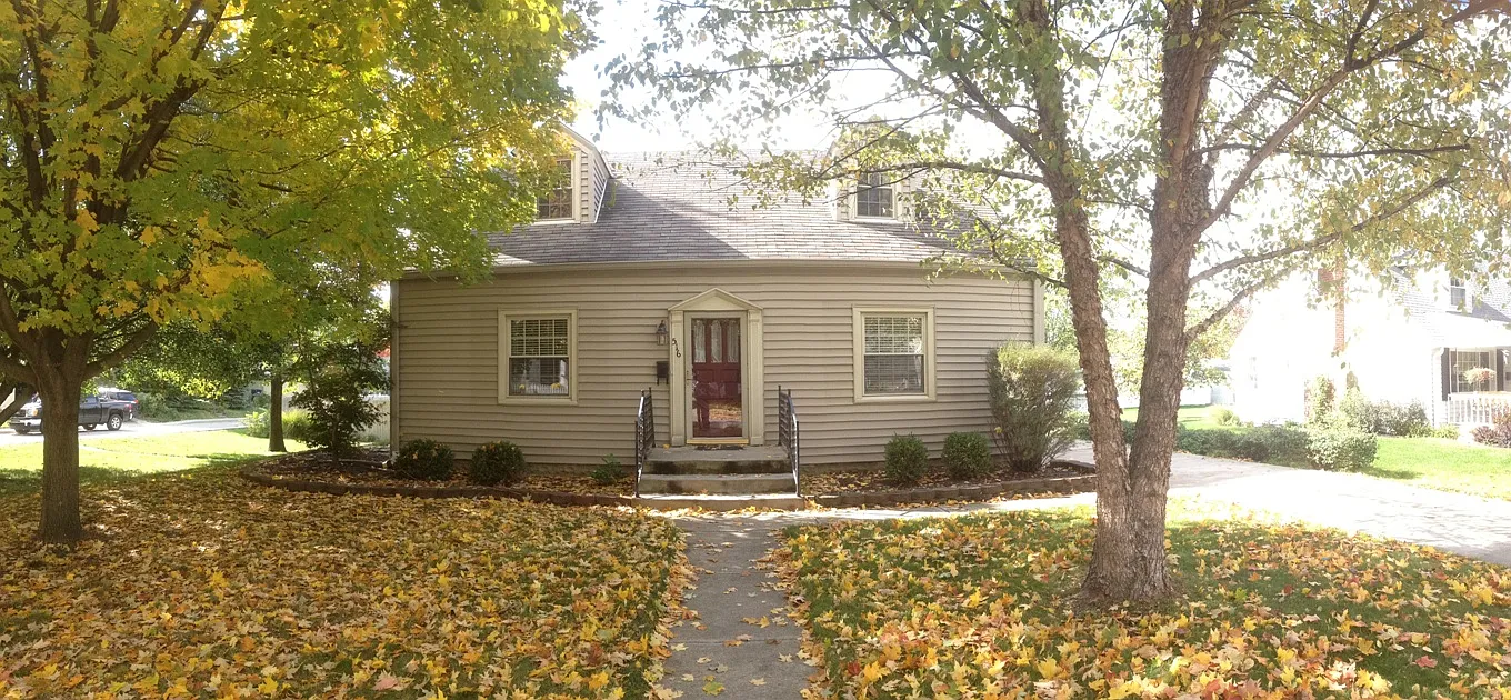 1327 Kappes St photo 1