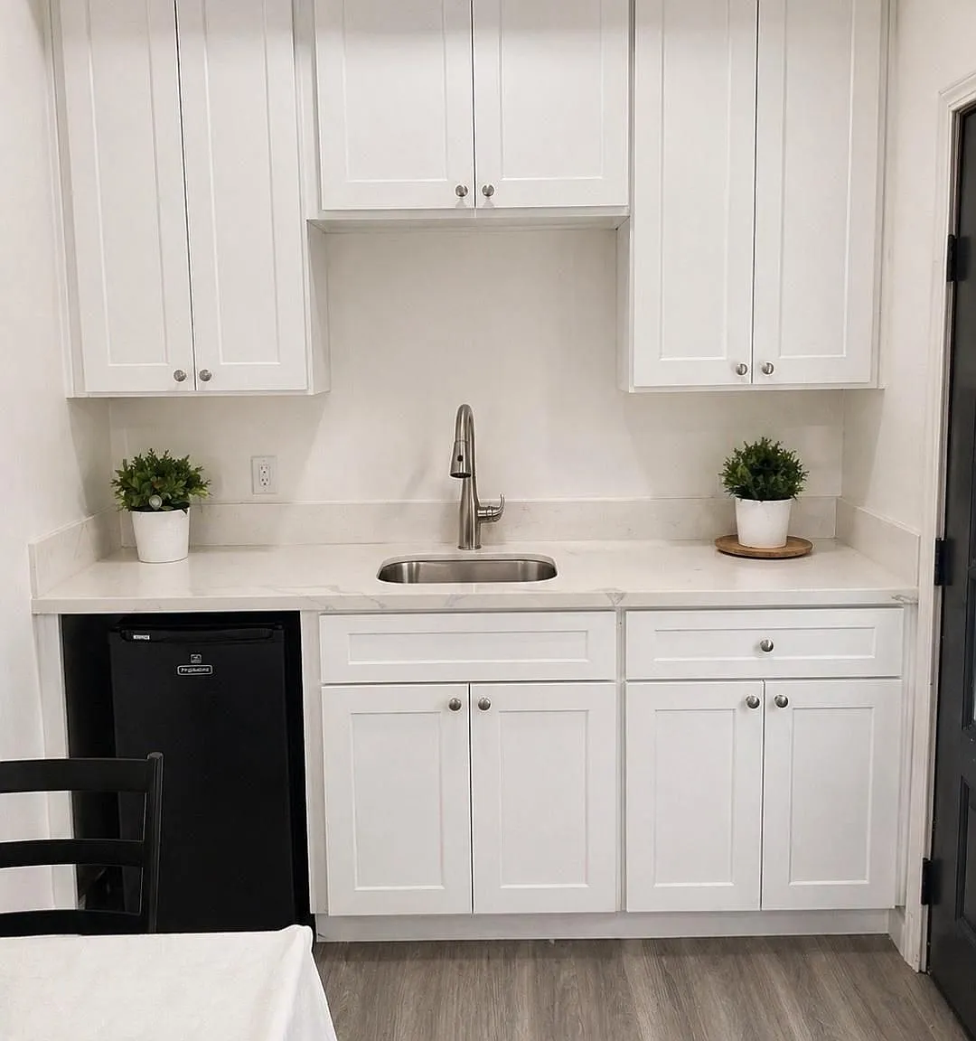 Studio, 1.0 bath, 250 sqft, $1,750 — Photo 1