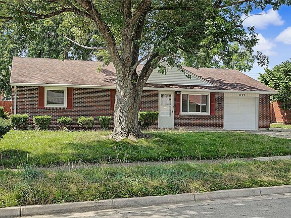 3rd image of 832 Stewville Dr