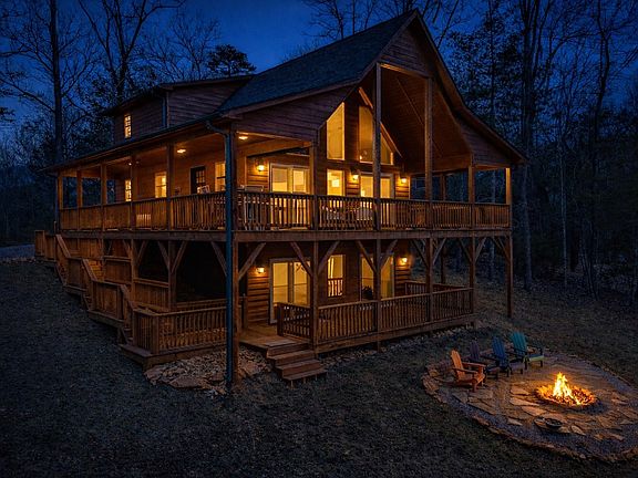 2nd image of 275 Bella Loma Hts