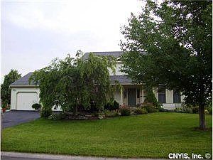 1st image of 4918 Bentbrook Dr