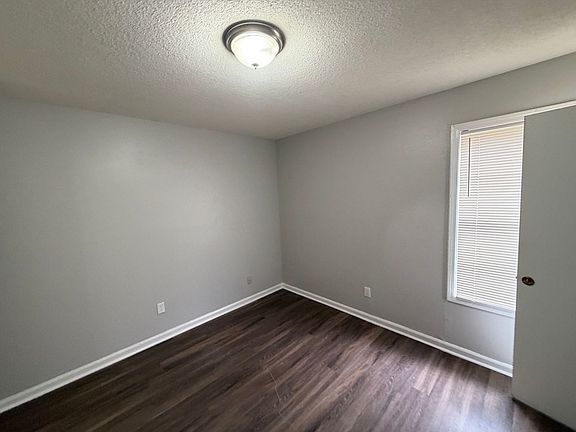 4th image of 4169 Double Tree Rd