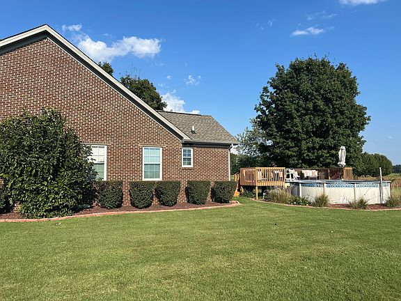 4th image of 599 Red Fern Rd